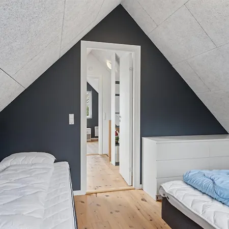 Ogot By Interhome * גיב