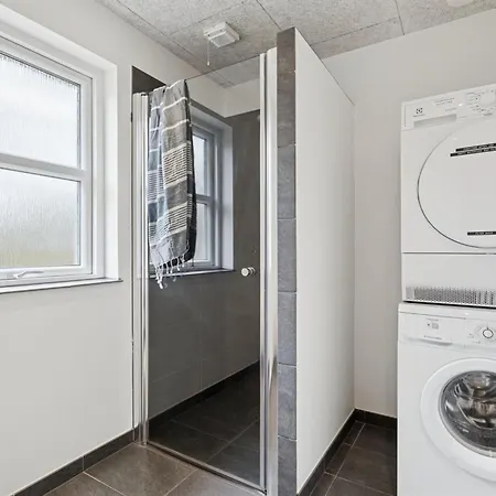 Ogot By Interhome גיב