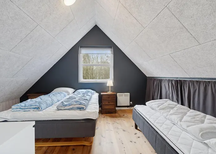 Ogot By Interhome Give